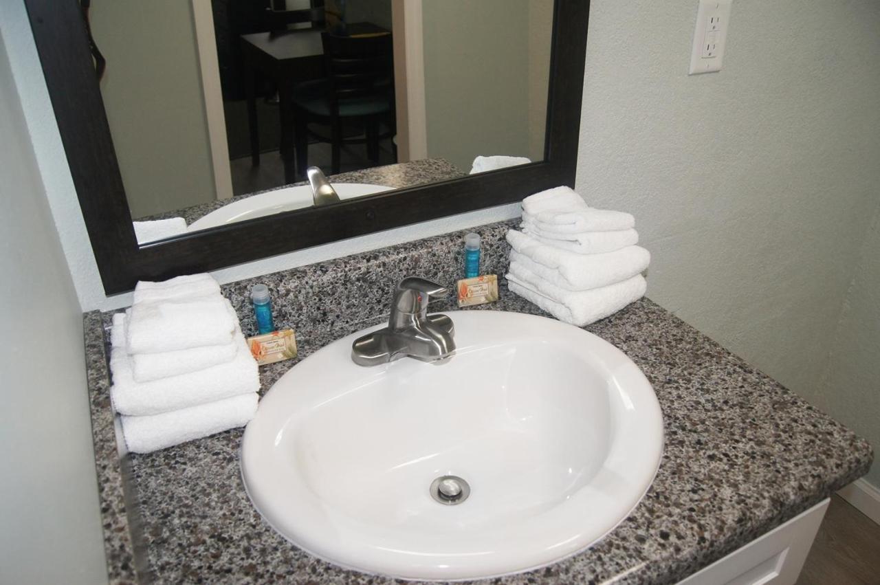 Ocean Plaza Motel Myrtle Beach Buitenkant foto