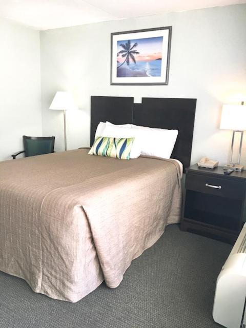 Ocean Plaza Motel Myrtle Beach Buitenkant foto